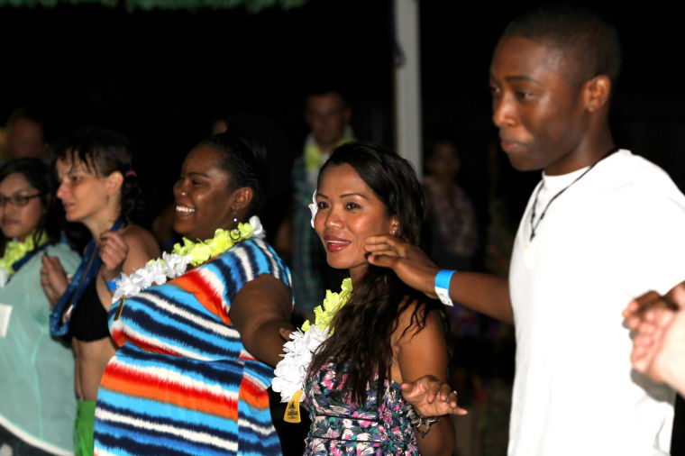 Fort Hood holds Luau party